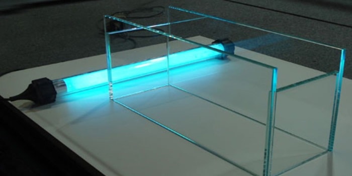 УФ склеювання скла